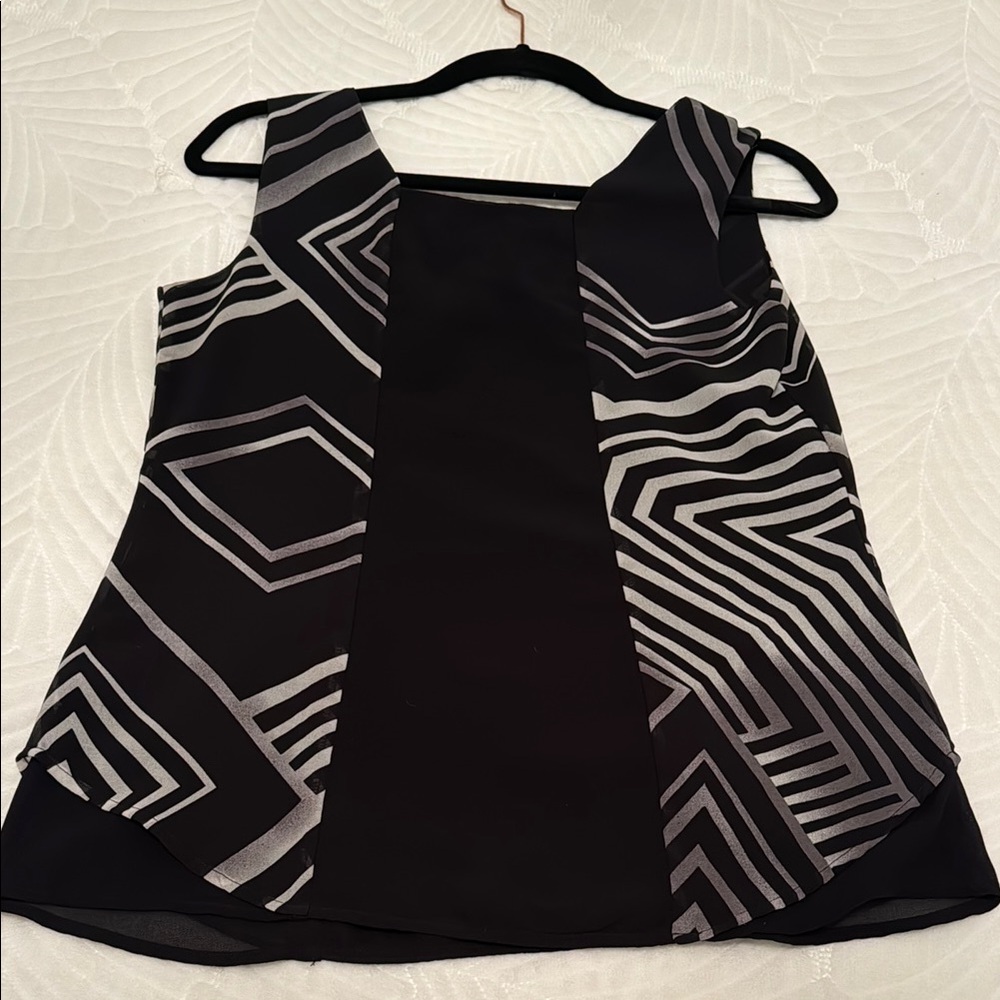 Geometric Black and Gray Women's Top